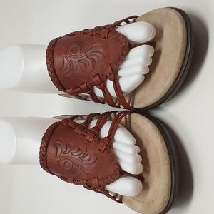 Dansko Womens Brown Embossed Thong Flip Flop Sandals Size 38 (7.5)